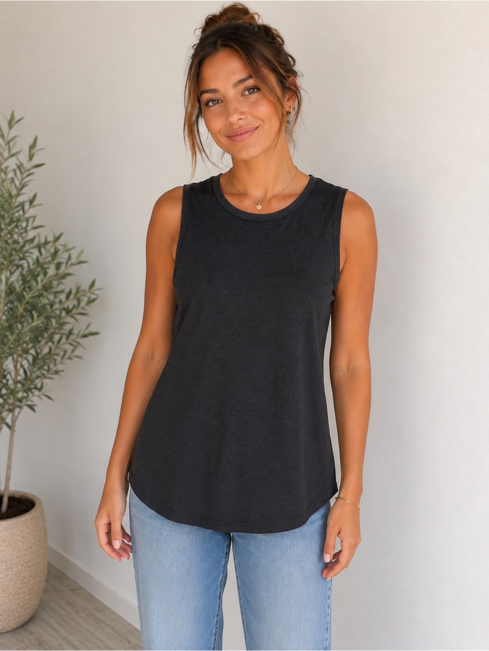 Monrow Washed Black Sleeveless Swing Tank Top Size XL Soft Knit